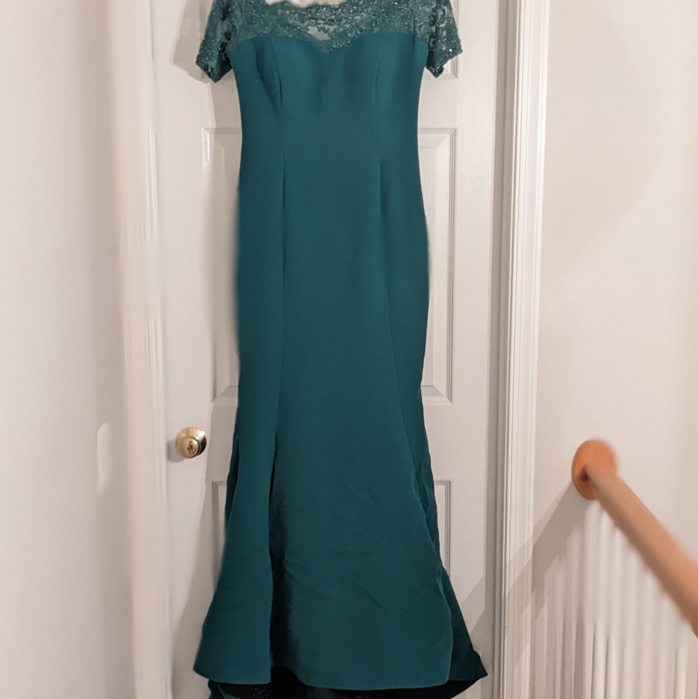 Custom made beaded top gown, size 8/10 in forest green